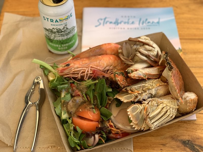 Things to do on Stradbroke - eat local seafood