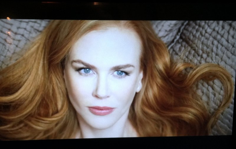 Nicole Kidman likes her Etihad Airline flat bed