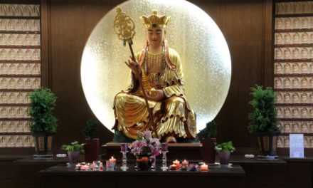 Discover a Buddhist temple at Logan