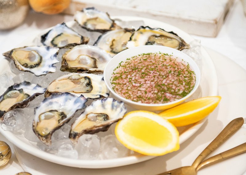Oysters with Rosé Mignonette