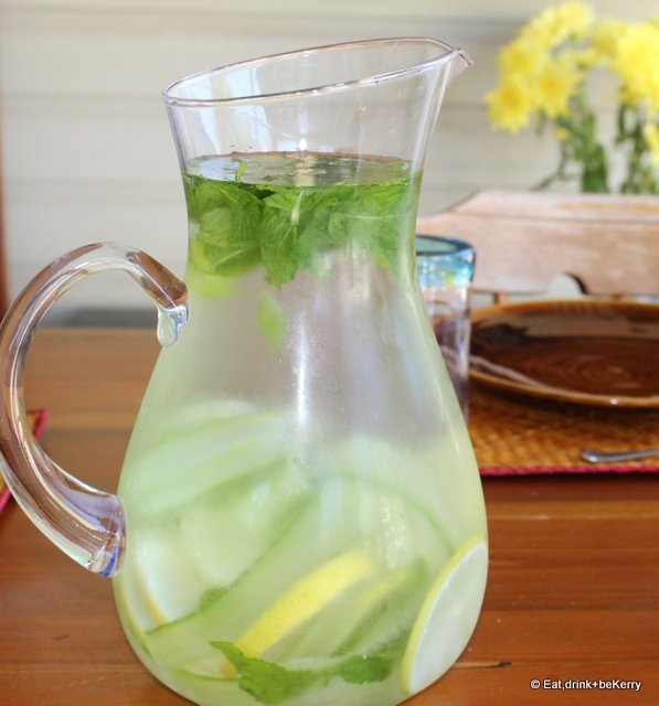 Cucumber Iced water