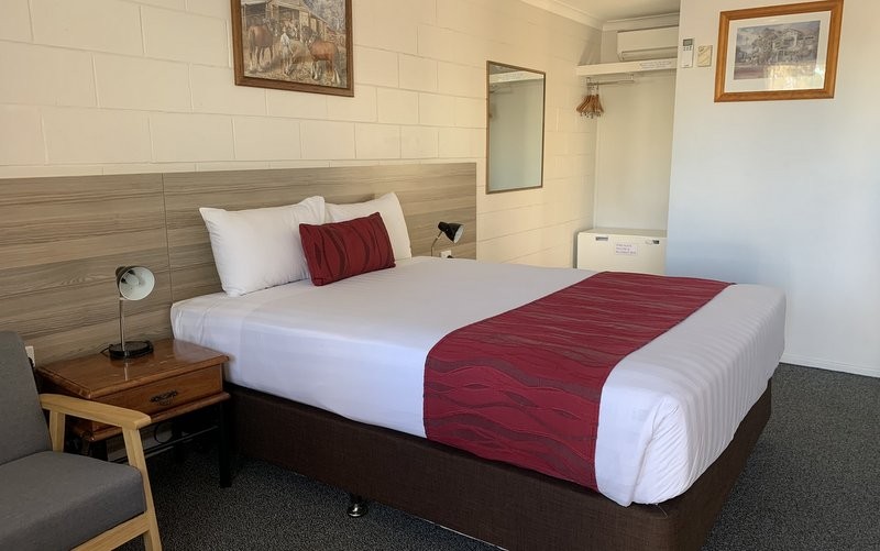 Boonah Motel bedroom