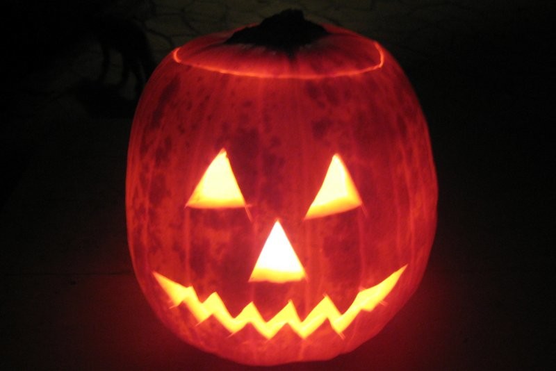 Irish Halloween traditions Jack O Lantern