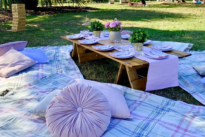 perfect picnic setting by Lady Brisbane picnics