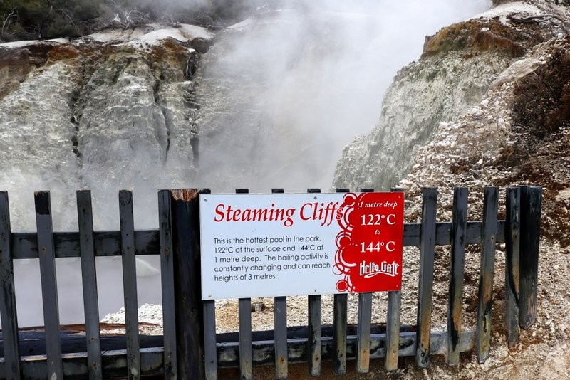 Steaming Cliffs Hells Gate Rotorua