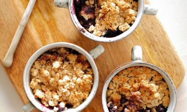 Super easy Blueberry Crumble