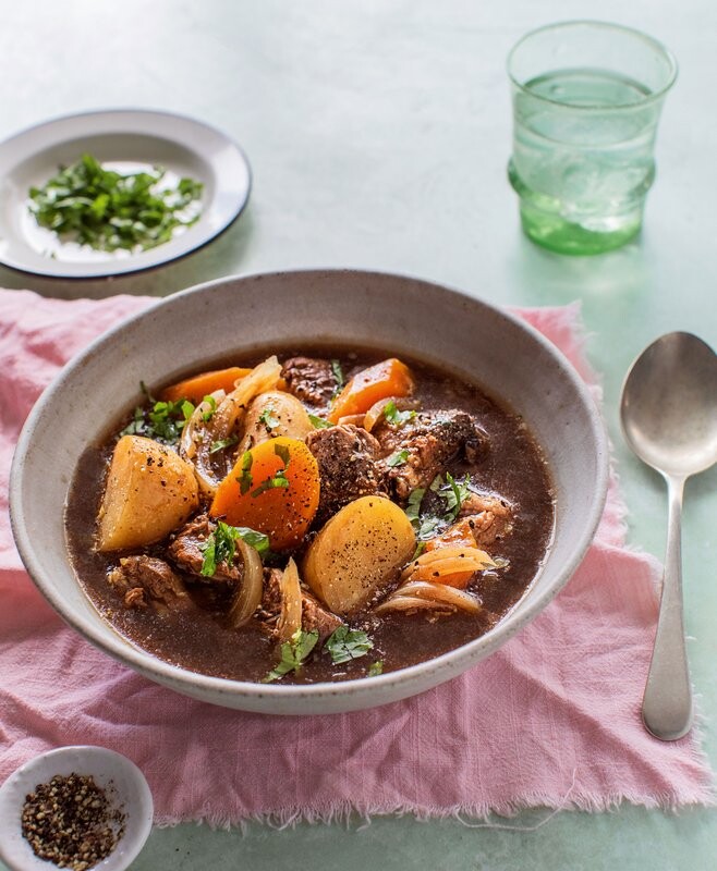 Easy Slow Cooker Irish Stew with Beef and Guiness