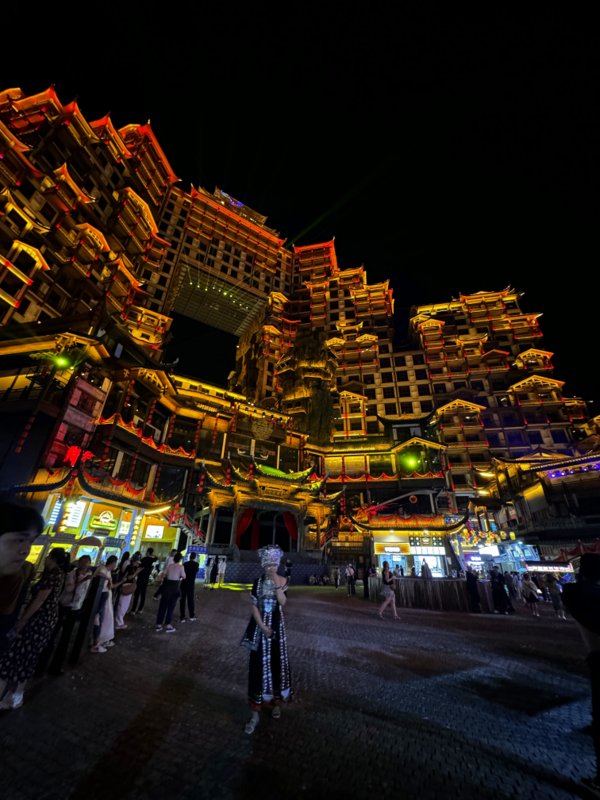 Things to do in Zhangjiajie - 72-floor Tujia-stilted Building